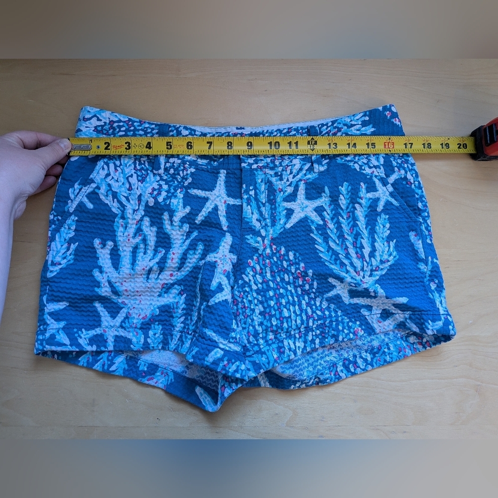 Lilly Pulitzer Callahan Short Brewster Blue Good Reef starfish Size 10 Blue - Picture 11 of 13